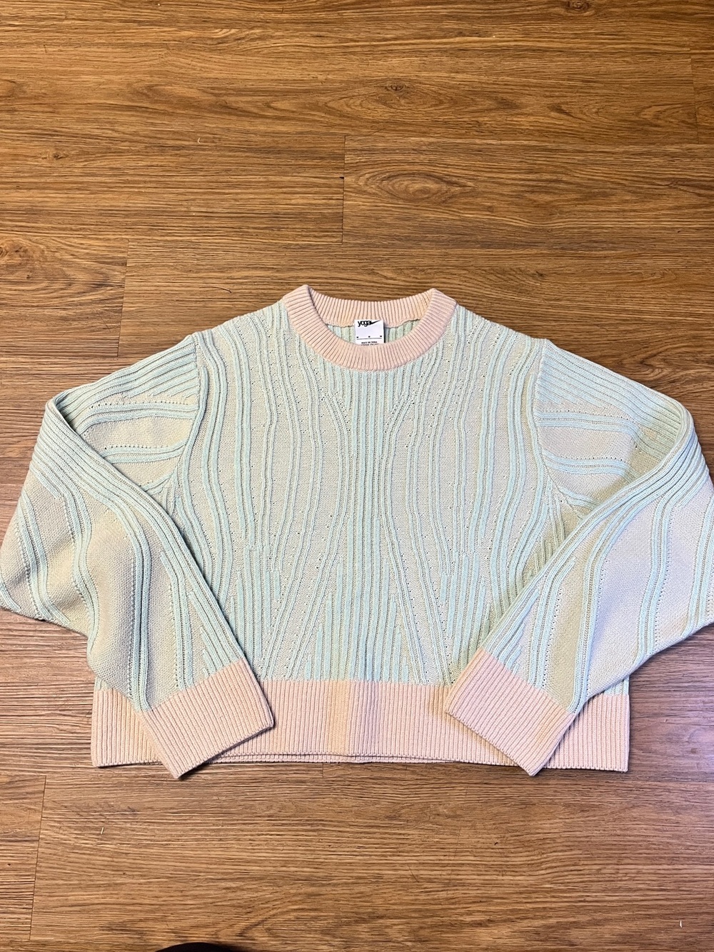 Women’s Nike Yoga Luxe Wool Blend Cropped Baggy Sweater Athleisure Comfy Lounge